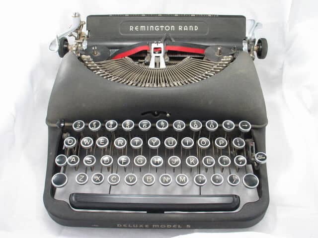 typewriter 1241742 640x480 1
